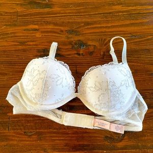 Victoria’s Secret dream angels padded Demi
